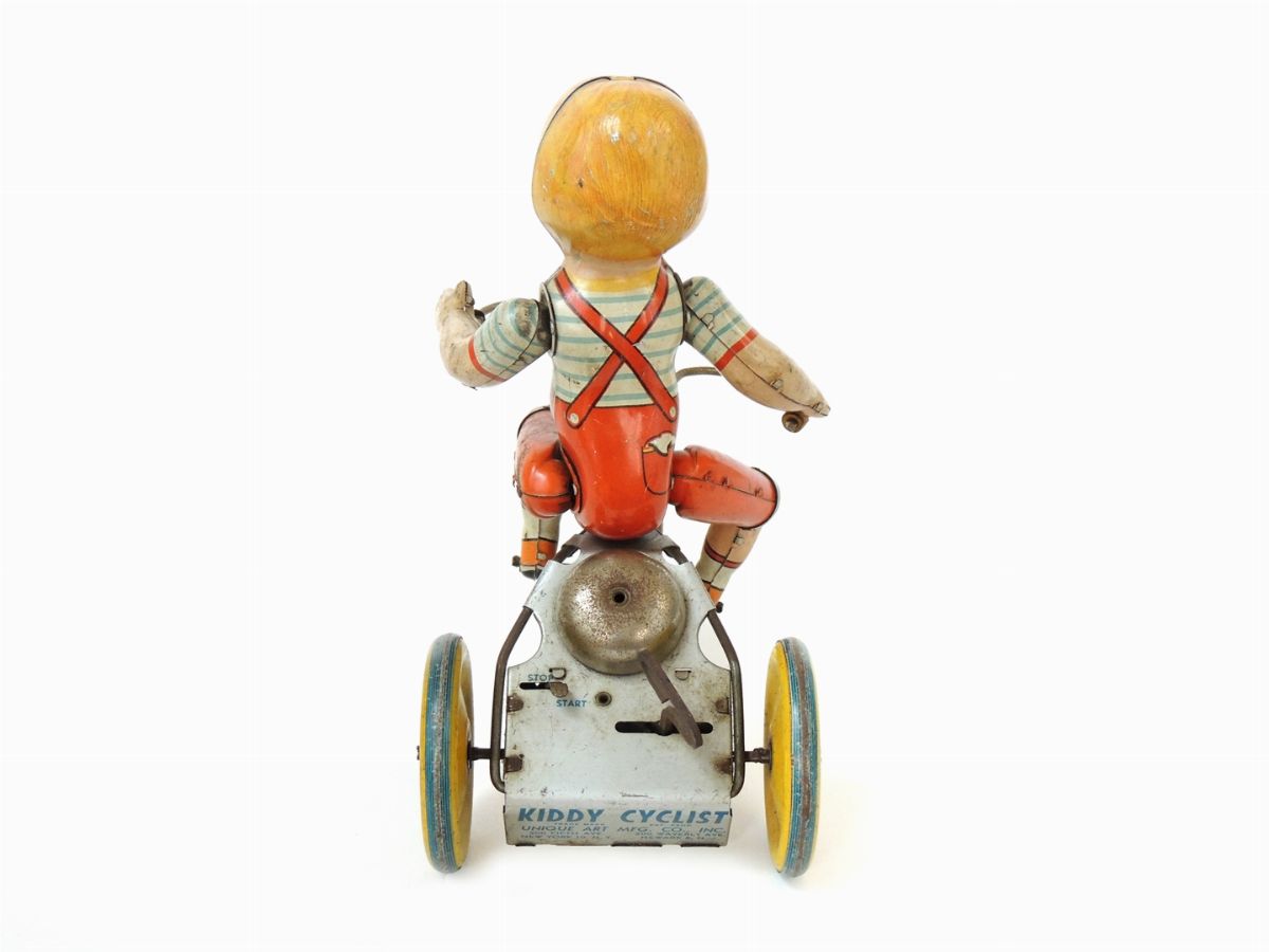 Unique Art Mfg, Triciclo con Bambino