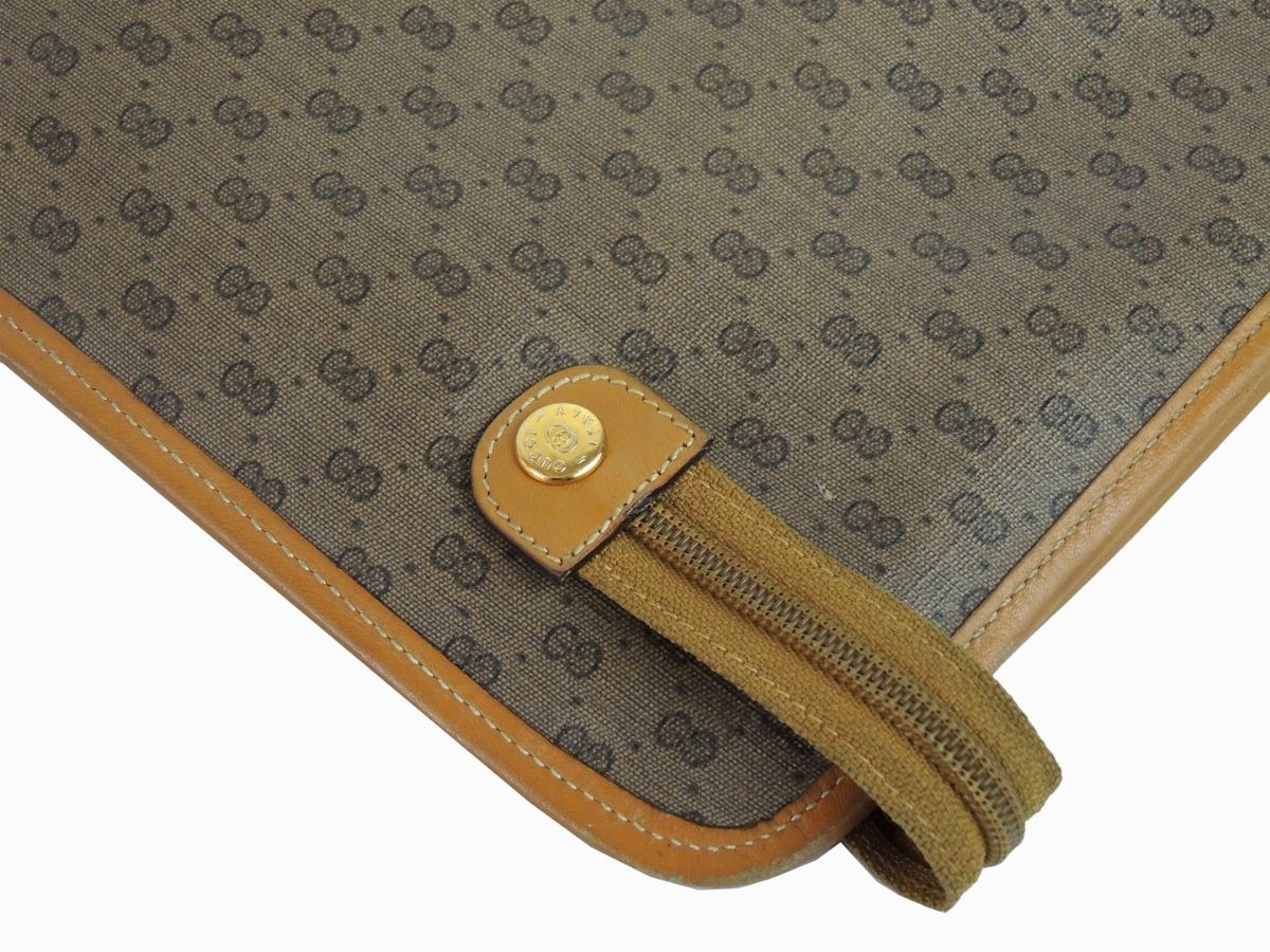 Porta Documenti in Tela Monogram, Gucci