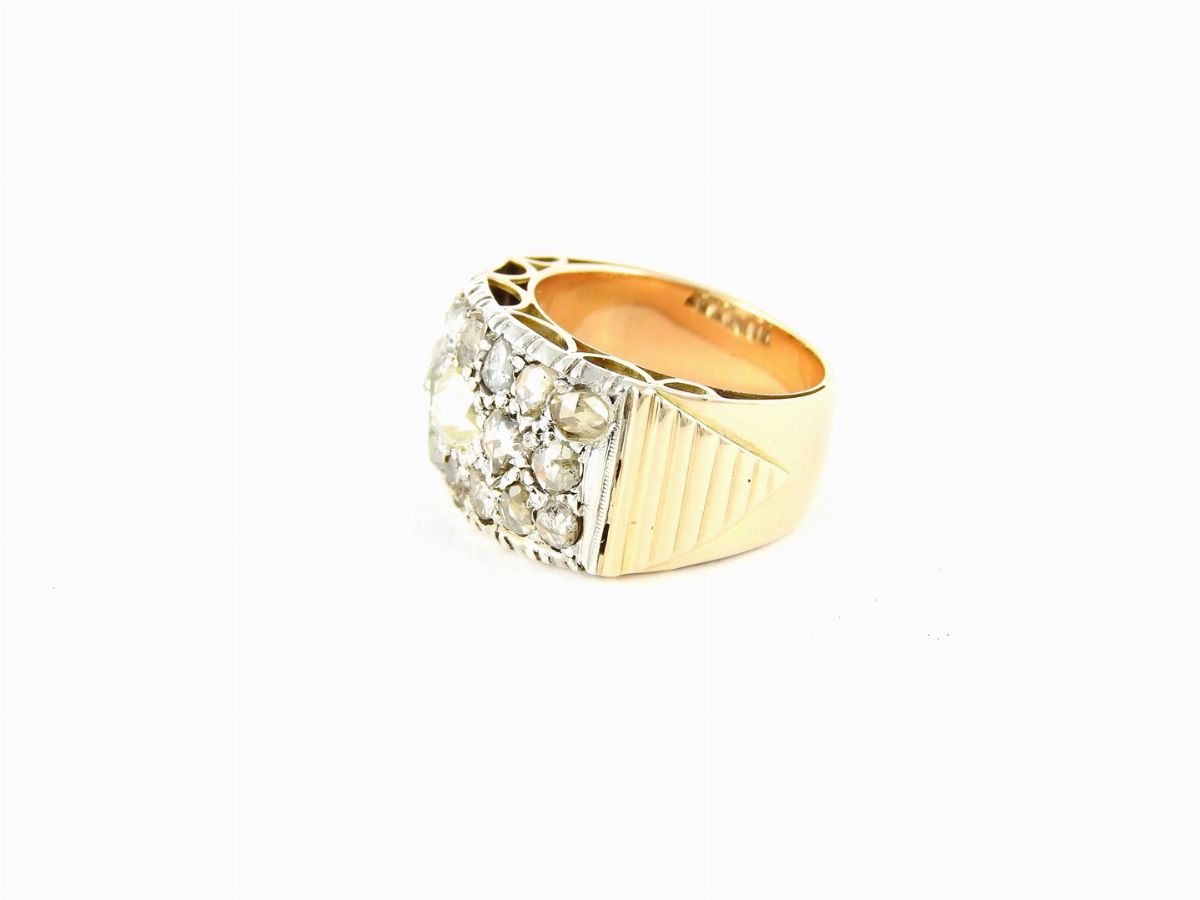 Anello a Fascia in Oro Giallo e Bianco con Diamanti