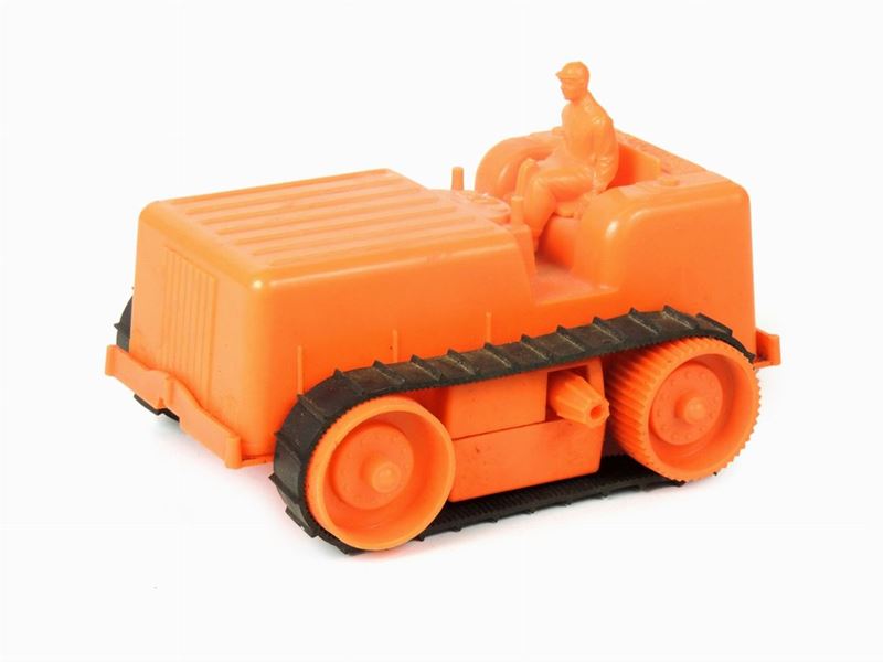 Remco Industries Inc., Trattore