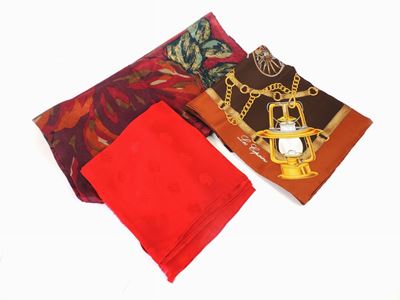 Due Foulard ed una Sciarpa in Seta, Les Copains, Ungaro ed Enrico Coveri