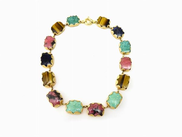 Satin and polished yellow gold necklace with colour stones