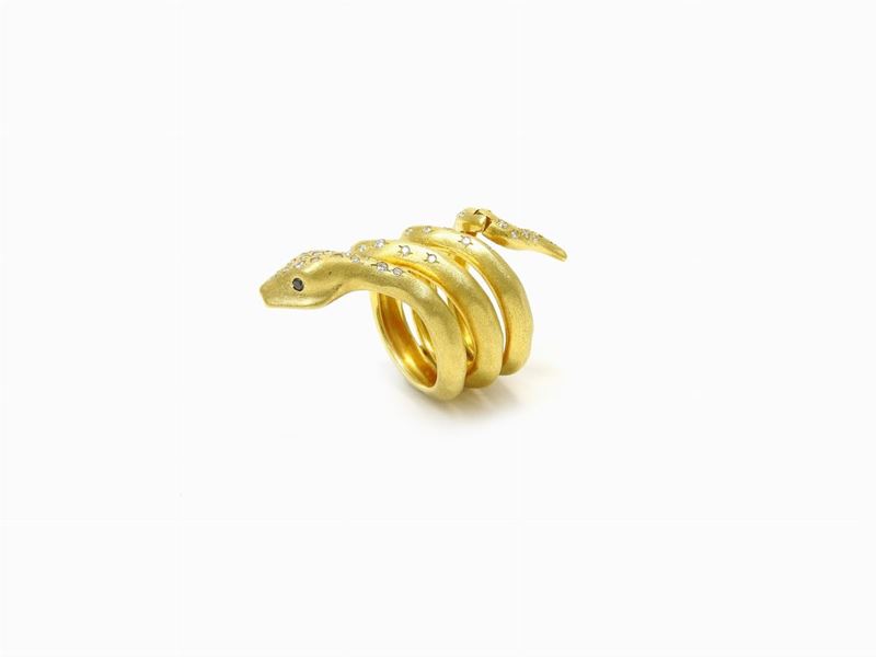 Anello Animalier in Oro Giallo Satinato con Diamanti Incolori e Neri