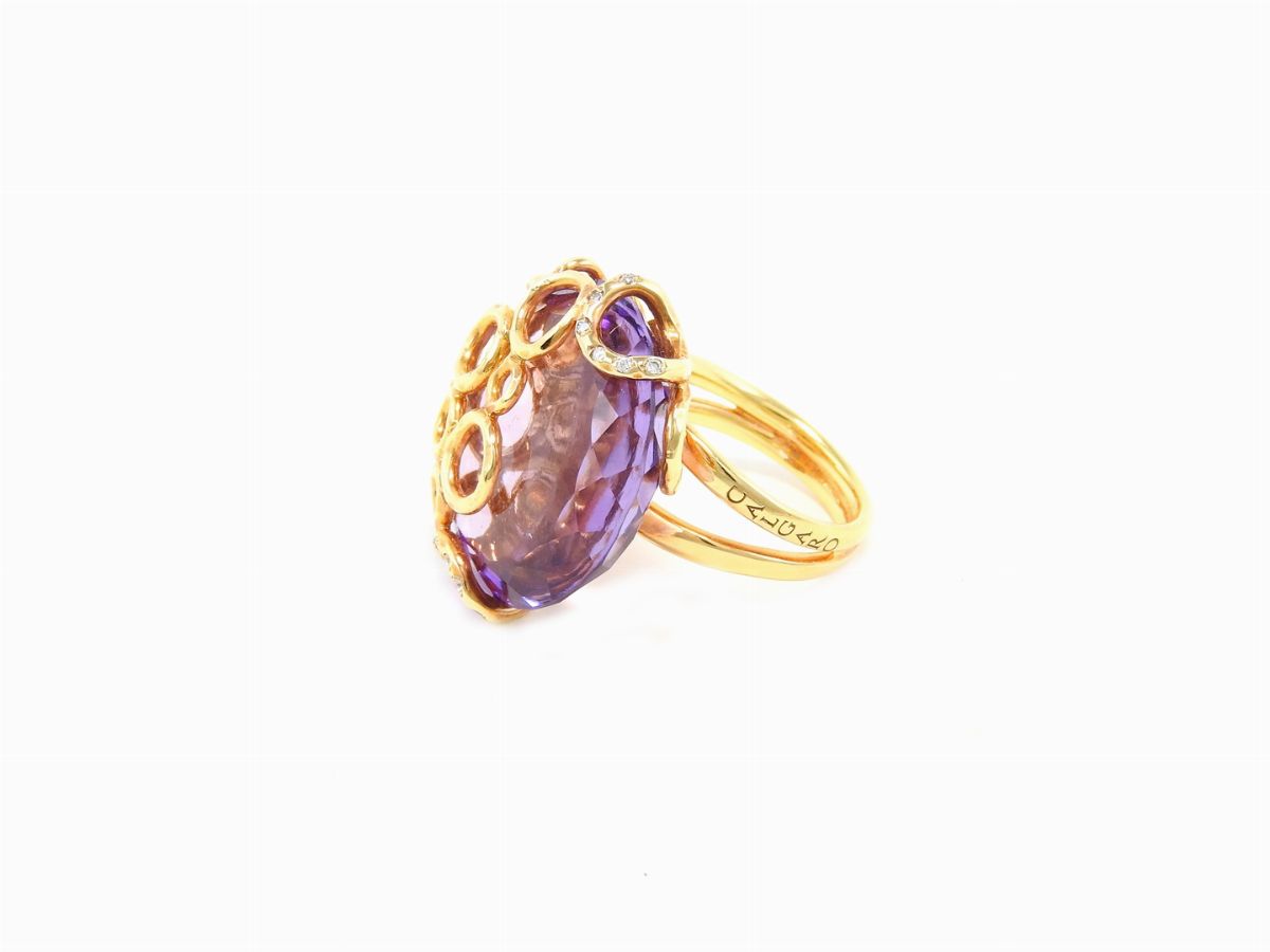 Anello Calgaro in Oro Rosa, Diamanti e Grande Ametista