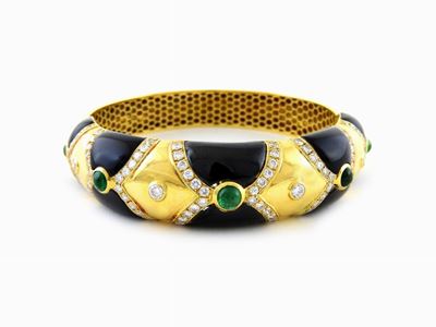 Bracciale Rigido in Oro Giallo, Smalto Nero, Diamanti e Smeraldi