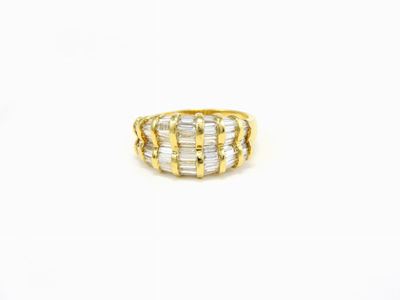 Anello a Doppia Fascia in Oro Giallo e Diamanti