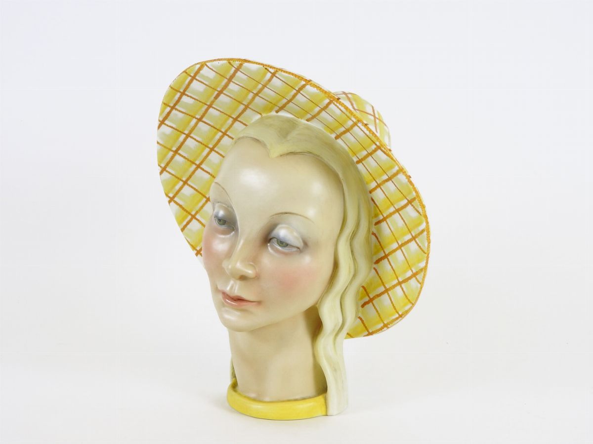 Helen König Scavini - Testa di Donna con Cappello, Lenci, Torino, 1940 Circa
