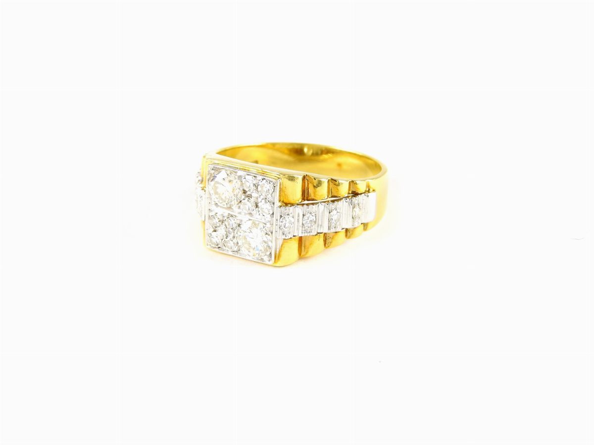 Anello in Oro Giallo e Bianco con Diamanti