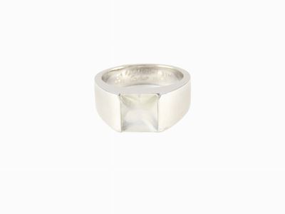 Anello Cartier in Oro Bianco e Pietra di Luna