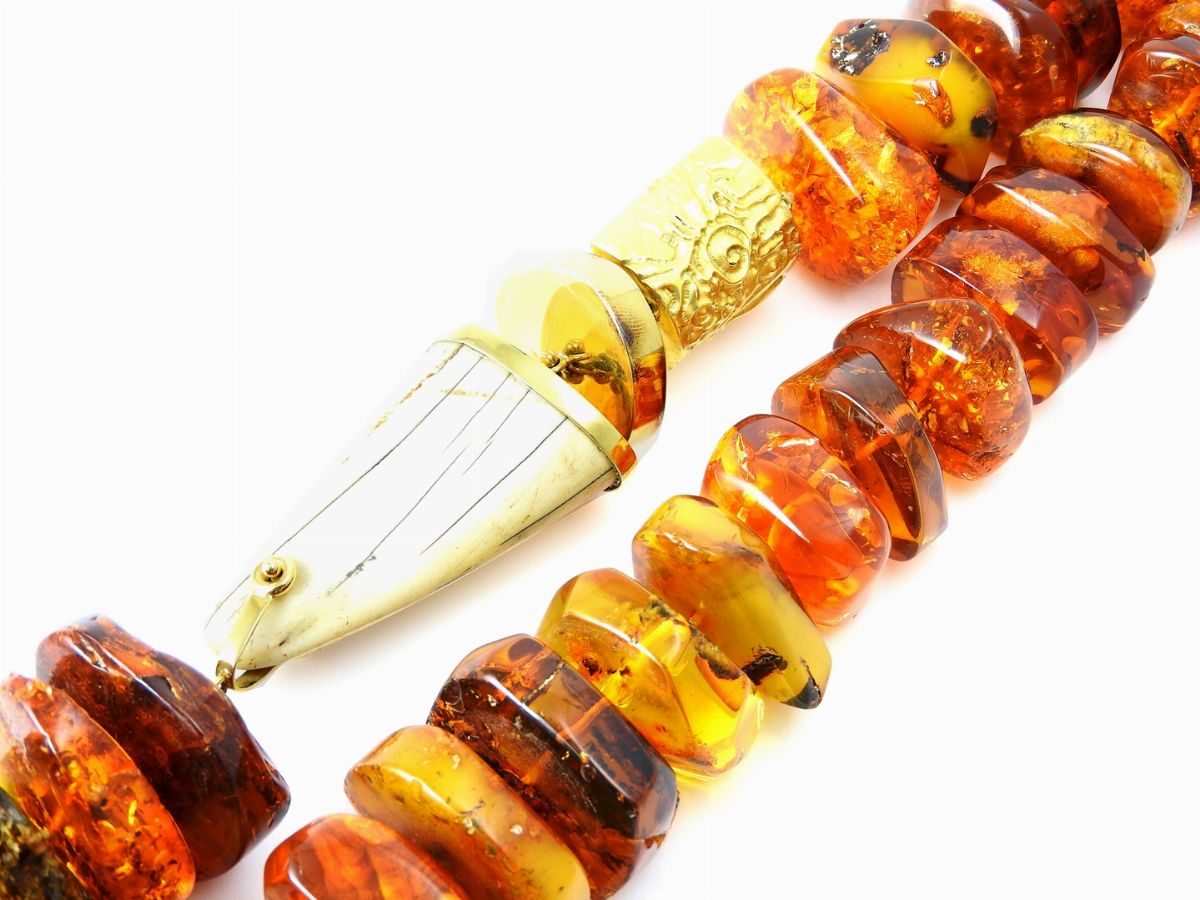 Collana Scalare in Oro Giallo, Ambra e Avorio