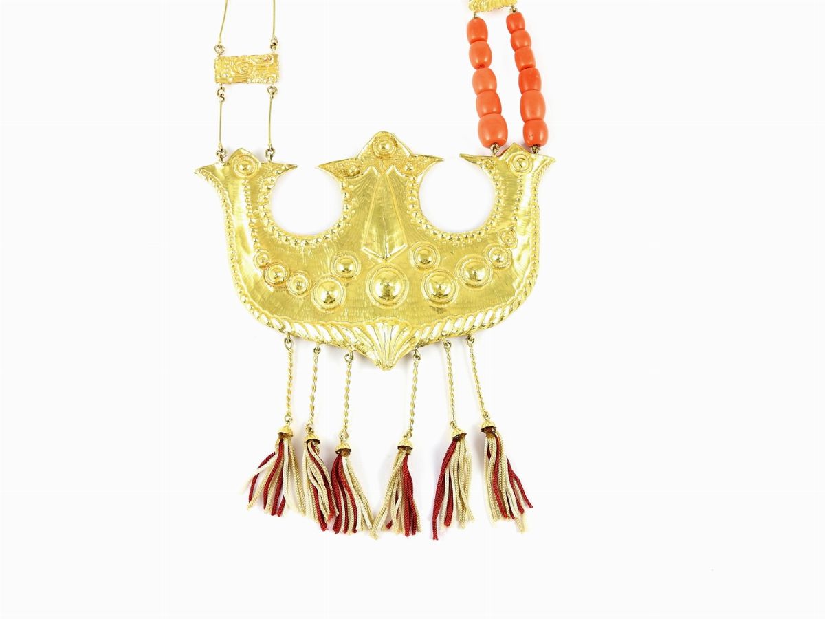 Collana Fantasia in Oro Giallo e Corallo Rosso