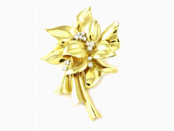 Yellow gold brooch with diamonds  (Seventies)  - Auction Jewels and Watches - First Session - I - Maison Bibelot - Casa d'Aste Firenze - Milano