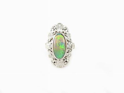 Anello in Oro Bianco, Diamanti e Opale Nobile Australiano