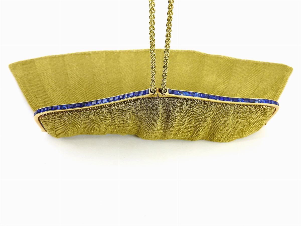 Borsetta Van Cleef & Arpels in Oro Giallo e Zaffiri