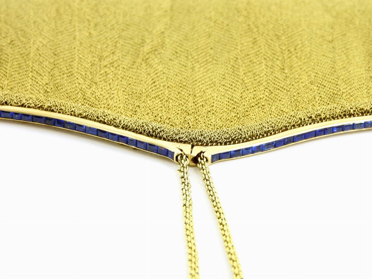 Borsetta Van Cleef & Arpels in Oro Giallo e Zaffiri