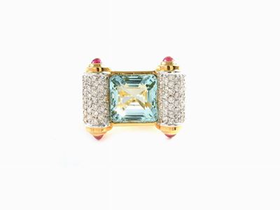 Anello in Oro Giallo, Diamanti, Rubini e Acquamarina