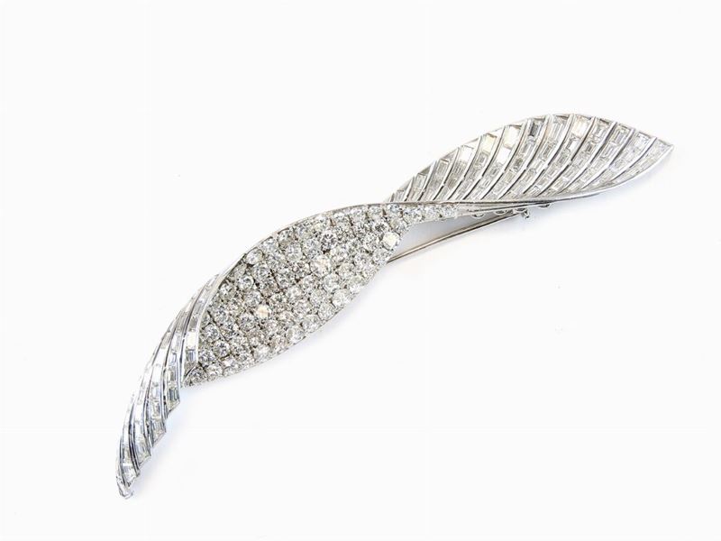 Spilla in Oro Bianco e Diamanti