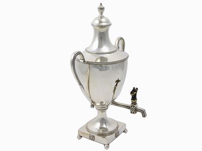 Samovar in Argento