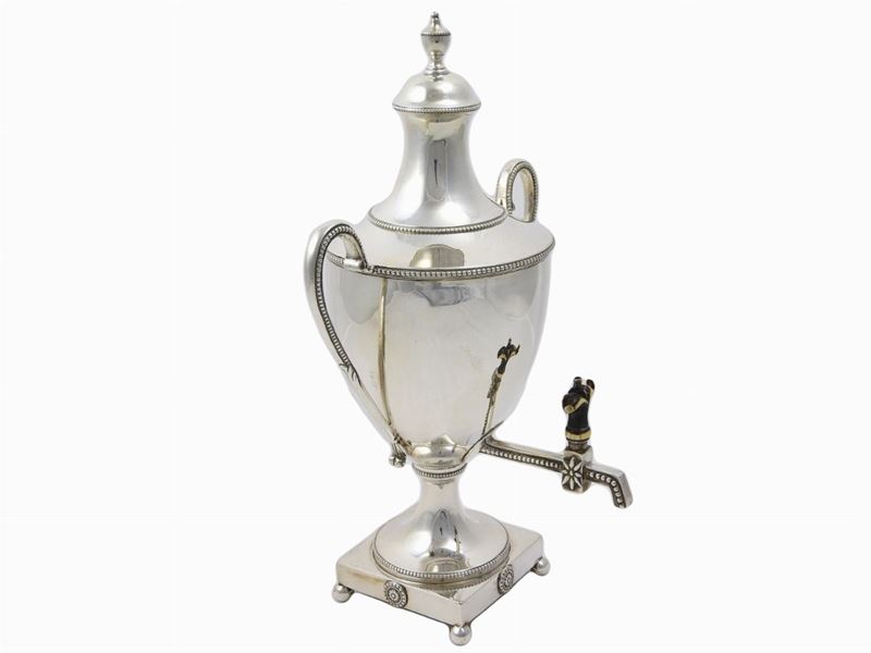 Samovar in Argento