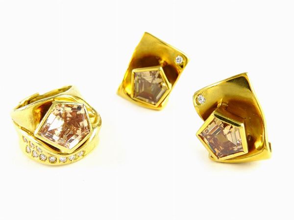 Demi parure anello e orecchini Misani in oro giallo, diamanti e pietre sintetiche