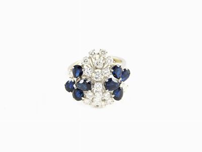 Anello in Oro Bianco, Diamanti e Zaffiri