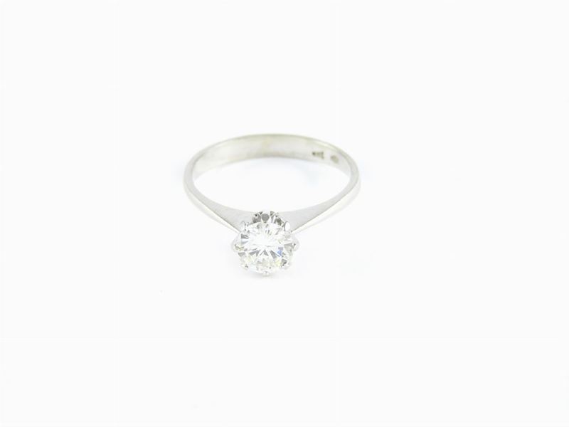 Anello Solitario in Oro Bianco e Diamante