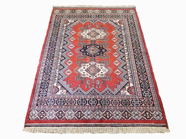 A Silk Persian Eslamabad Carpet