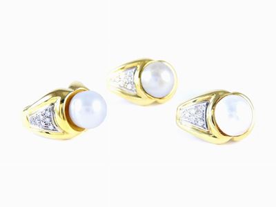 Demi Parure Anello e Orecchini in Oro Giallo e Bianco, Diamanti, Perle e Perle Mabe