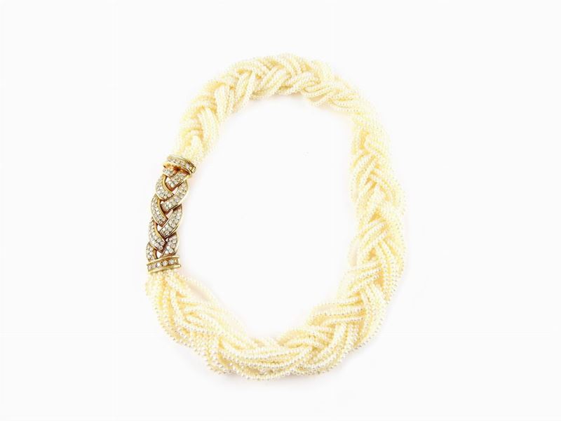 Girocollo a Torchon di Perle Coltivate con Fermezza in Oro Giallo e Diamanti
