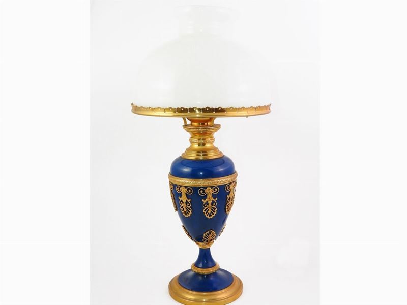 Lume a Petrolio in Metallo Laccato Blu e Dorato