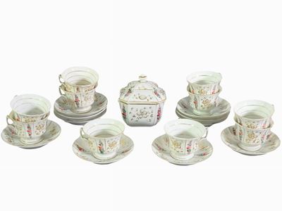Serie di Dieci Tazzine da Caffè in Porcellana