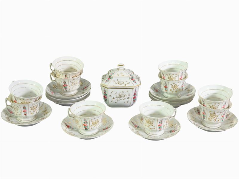 Serie di Dieci Tazzine da Caffè in Porcellana
