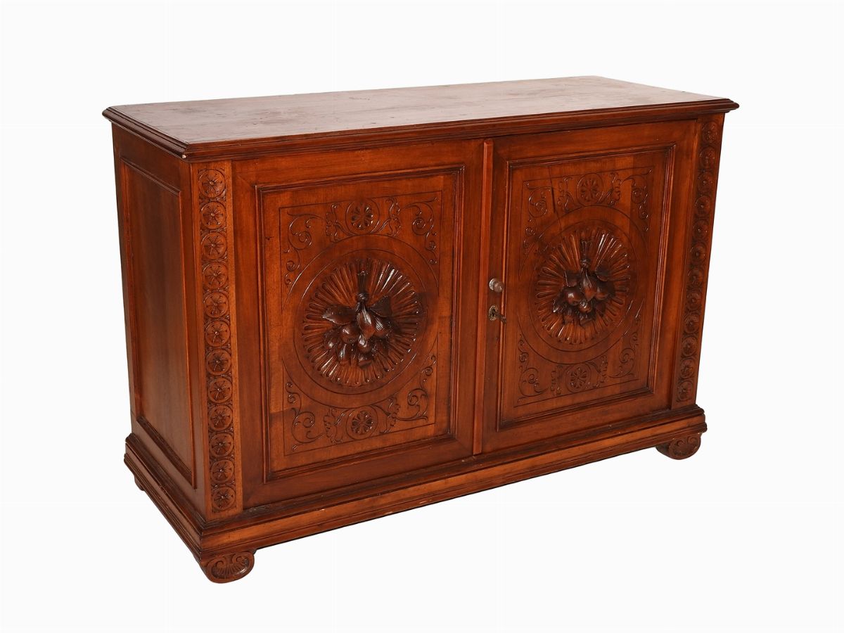 Credenza in Noce e Listra di Noce