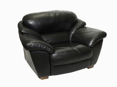 Poltrona in Pelle Nera