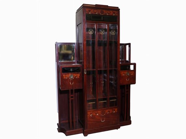 A Mahogany Veneered Cabinet  (late 19th Century)  - Auction Furniture and Old Master Paintings - First Session - II - Maison Bibelot - Casa d'Aste Firenze - Milano