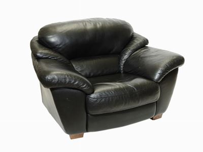 Poltrona in Pelle Nera