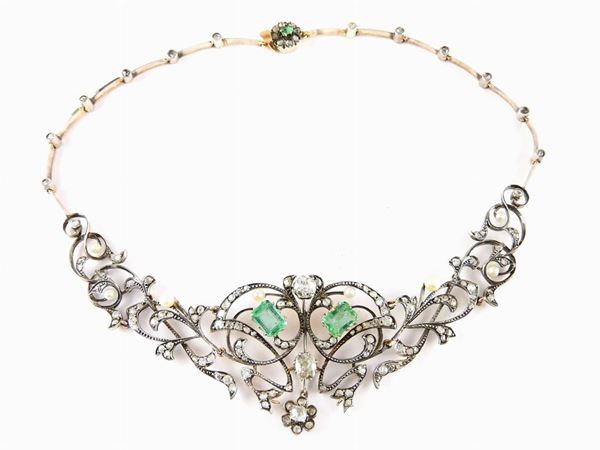 Yellow gold and silver necklace with diamonds, emeralds and pearls