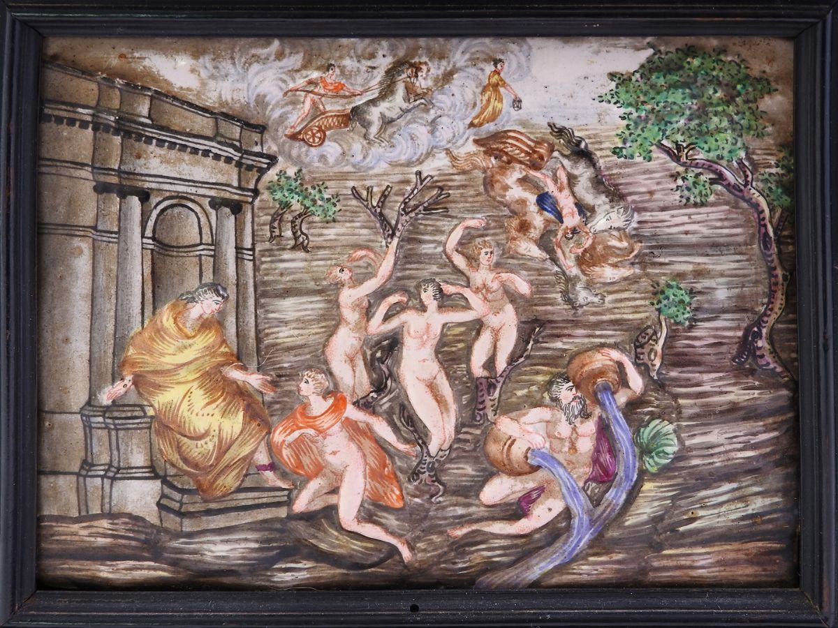 Scrigno Ad Urna in Legno Ebanizzato