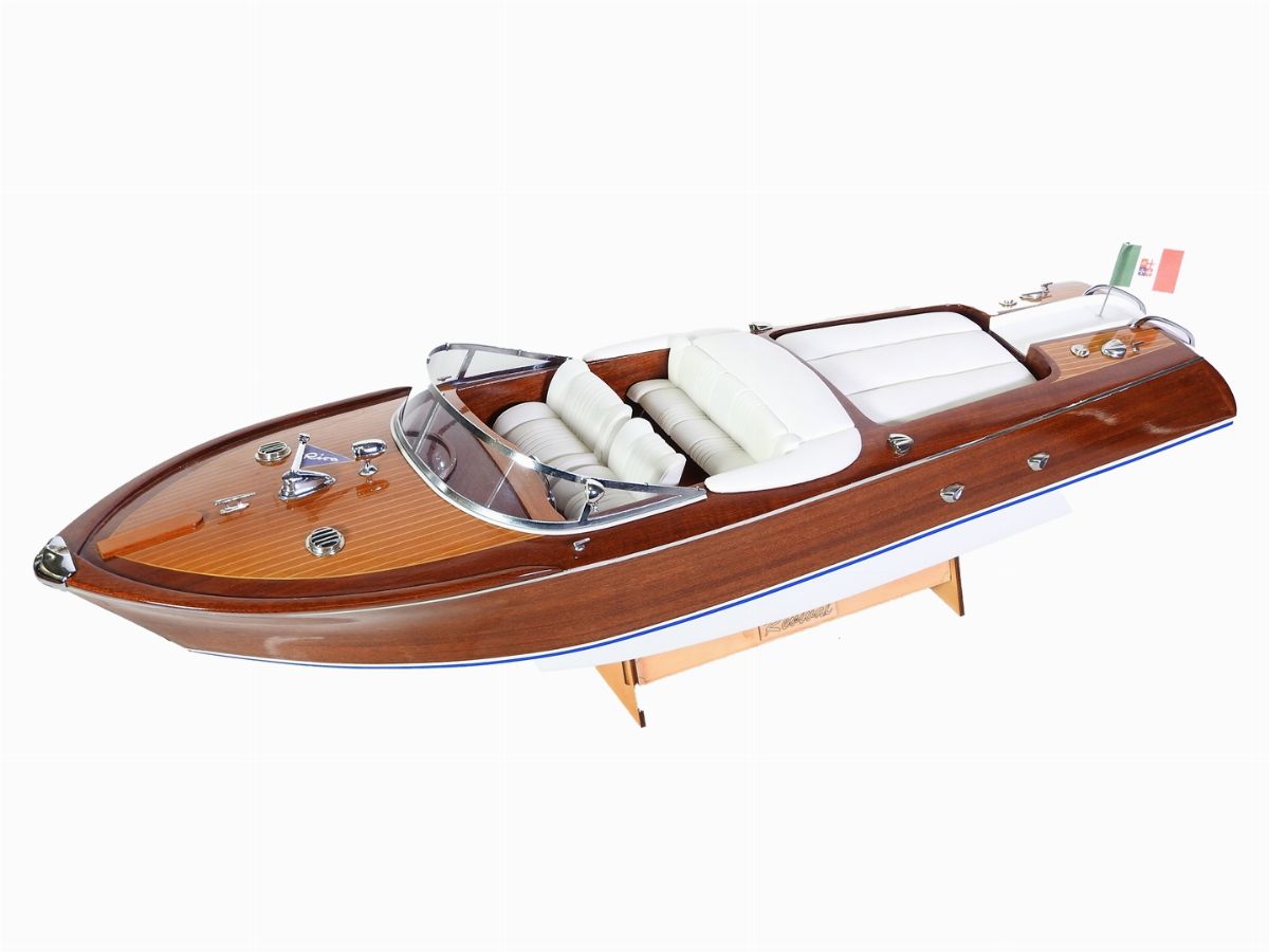 Modellino in Legno di Motoscafo Riva