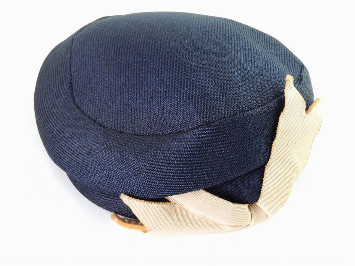 Tre Cappelli in Paglia Blu