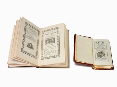 Due Libri di Preghiere con Legature in Pelle