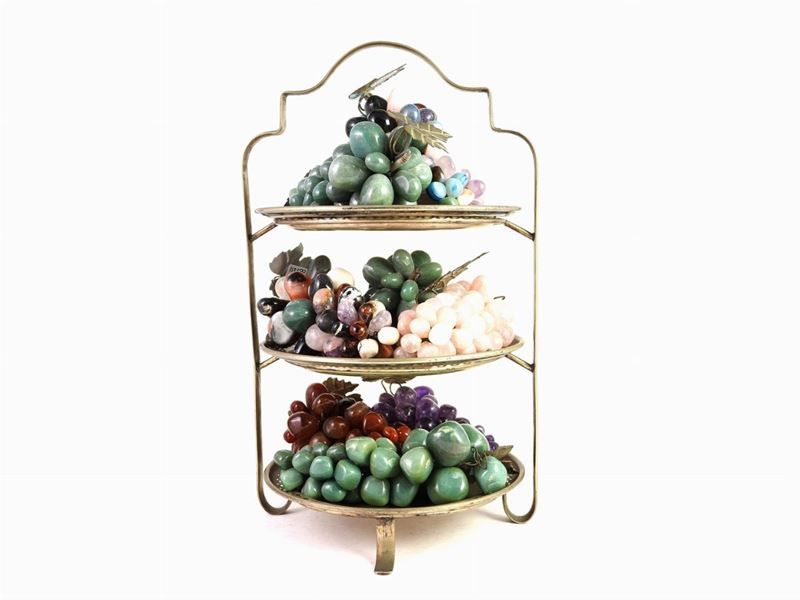 Nove Grappoli D'uva in Pietre Dure