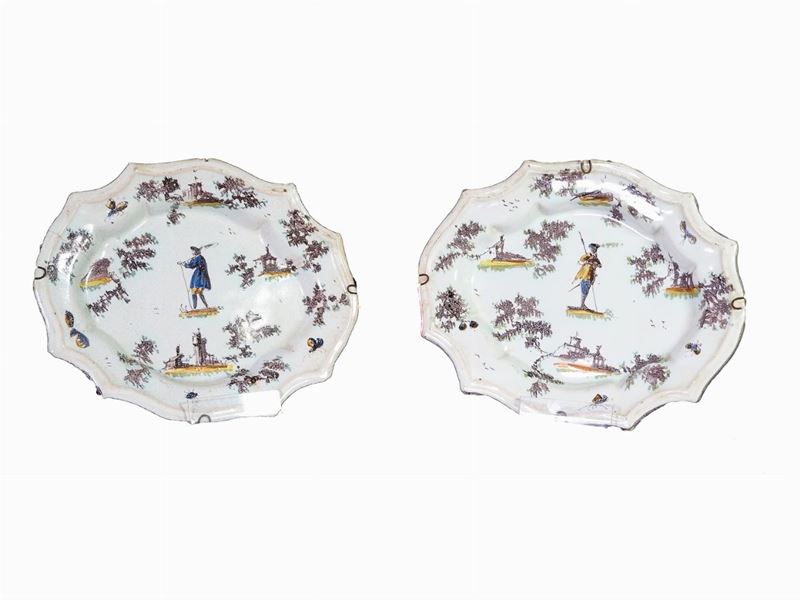 Coppia di Vassoietti in Maiolica Policroma