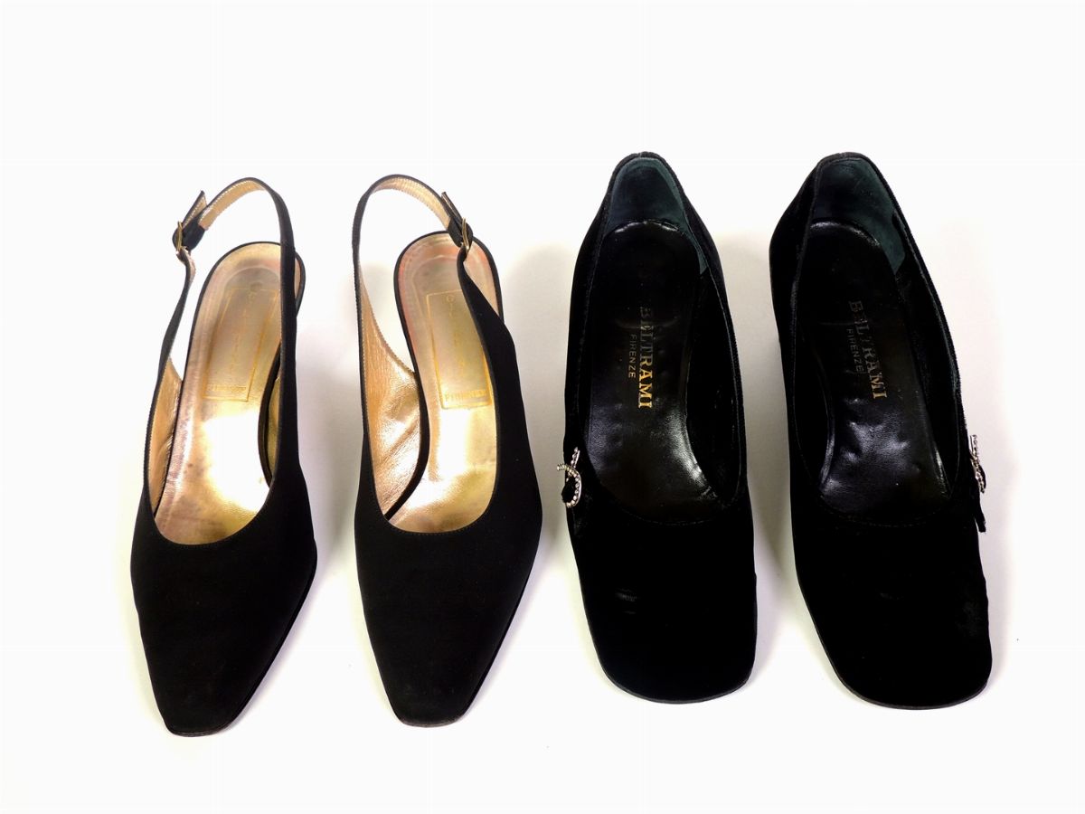 Due Paia di Scarpe