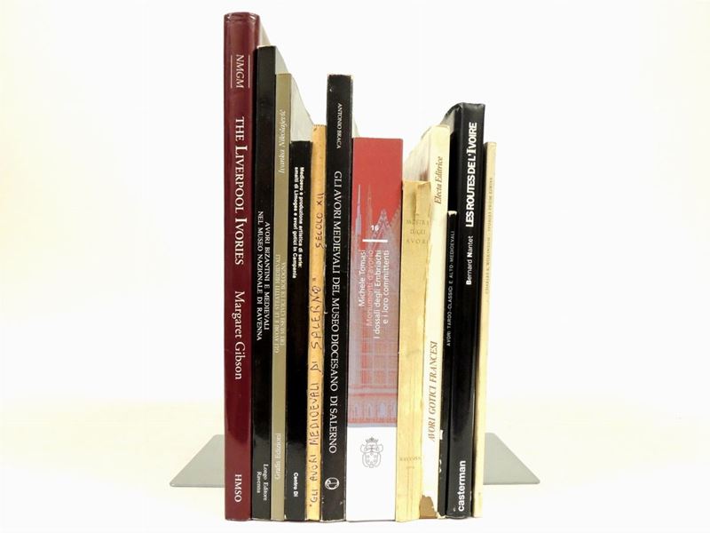 Dodici Libri sugli Avori