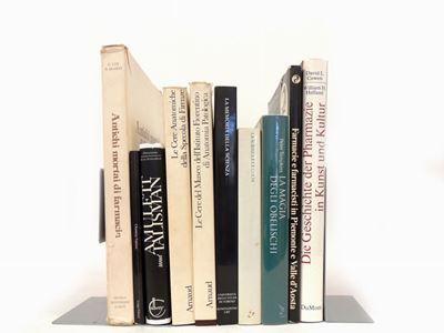 Nove Libri su Scienza e Alchimia