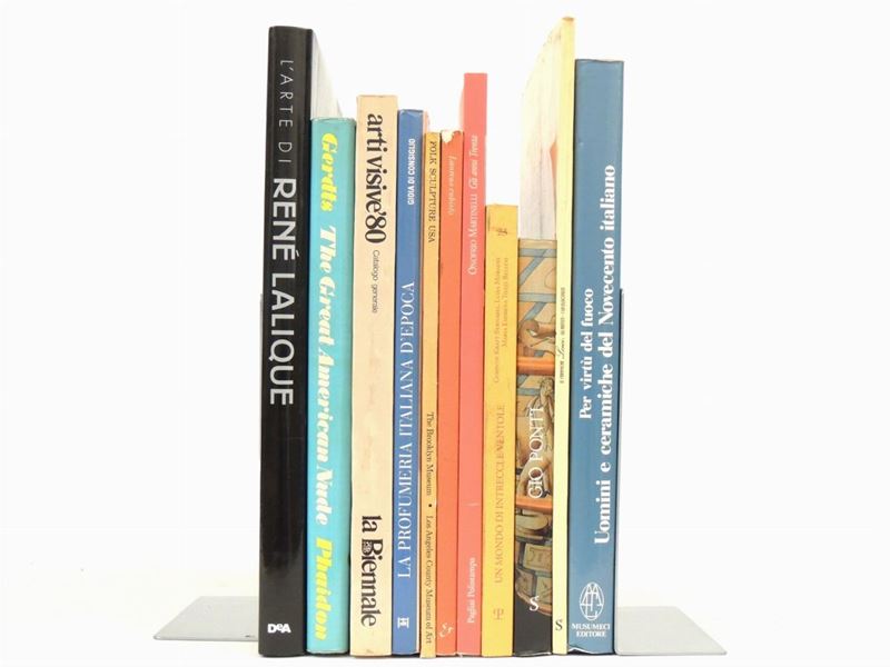 Undici Libri D'arte Moderna