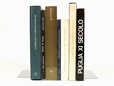 Sette Libri Sull'arte in Puglia
