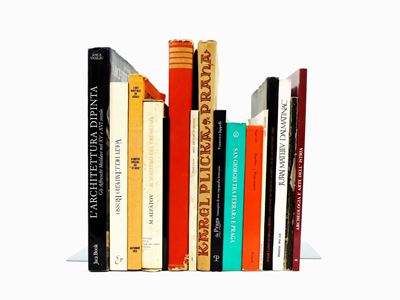 Sedici Libri Sull'arte in Russia e Nell'est Europa