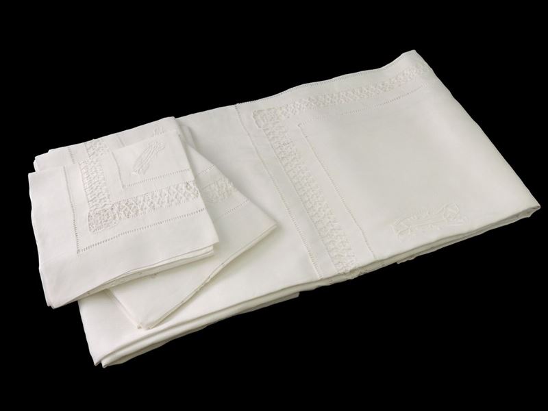 Tovaglia in Cotone Bianco